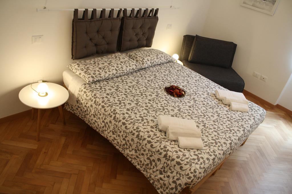 Bed and Breakfast Casa Mia - No Reception Trento Habitación foto