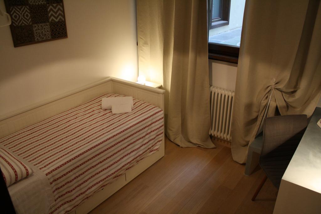Bed and Breakfast Casa Mia - No Reception Trento Habitación foto
